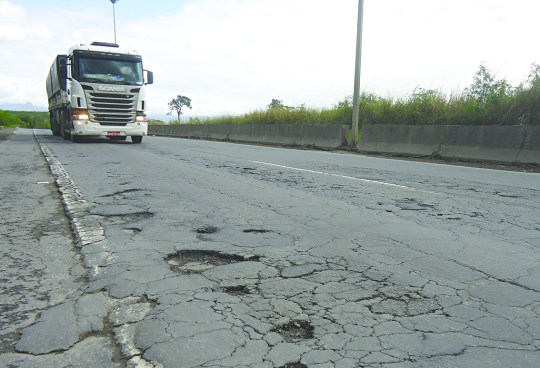 buraco-rodovia